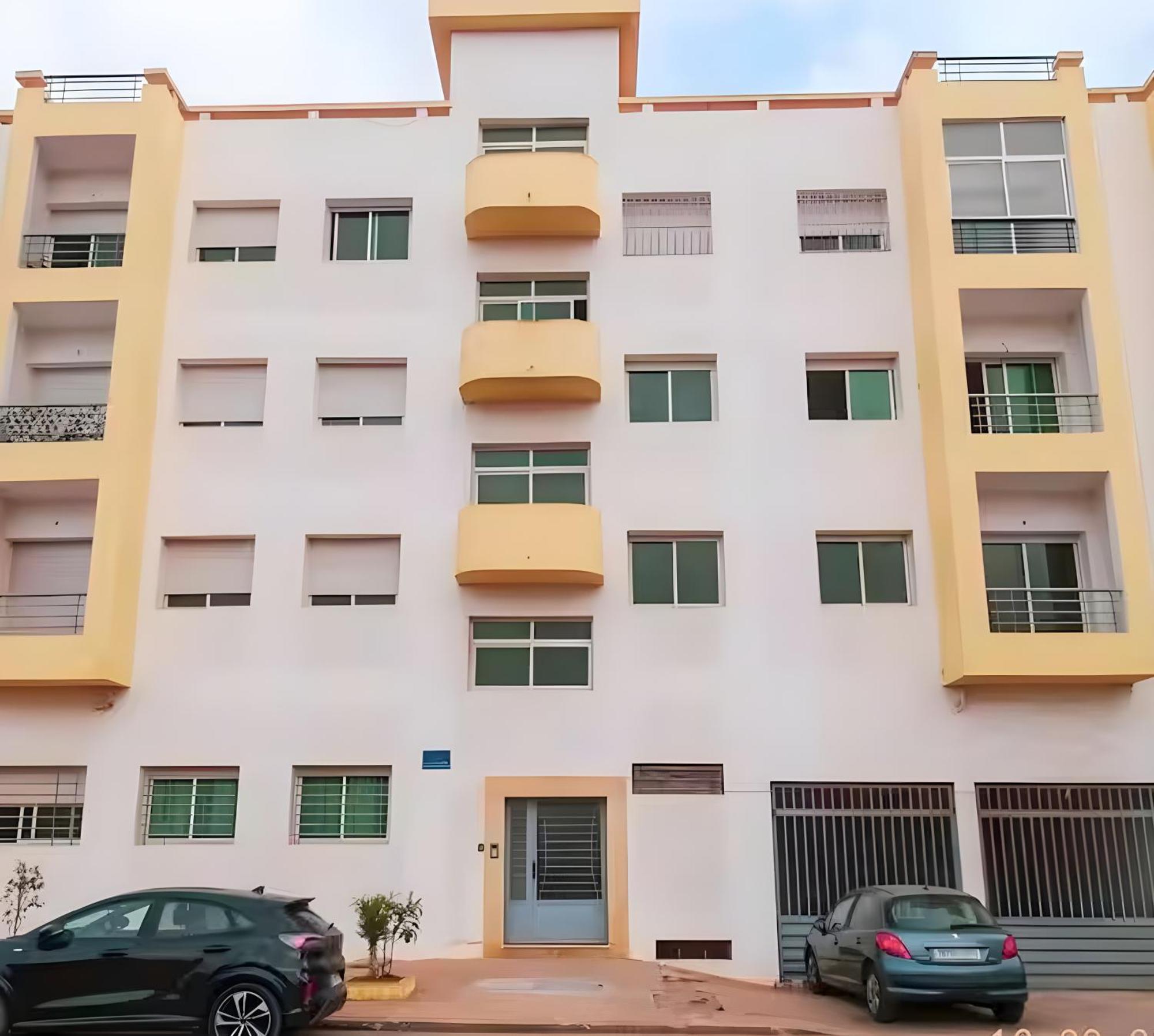Rabat-sale Big With Parking Near Airport Apartamento